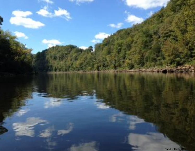 Swan Pond Cabin – Secluded Riverfront Retreat on the Cumberland River