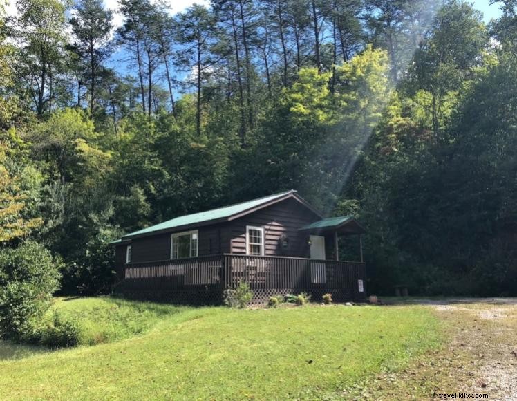 Shekinah Village Cabins – Luxury Lakeside Getaways in Whitesburg, KY