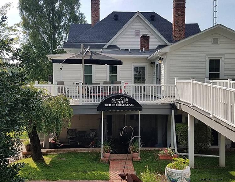 Silver Cliff Inn – A Serene Getaway in Kuttawa, Kentucky