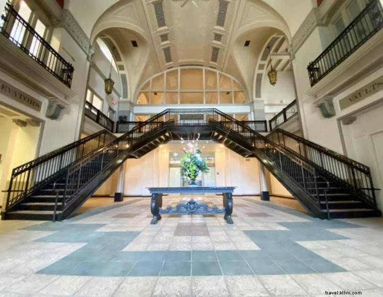 The 620 Building – Urban Loft Apartments in Downtown Louisville