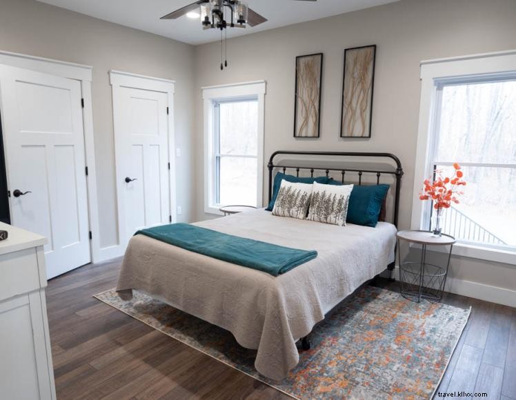 The Retreat at Wolf Creek – Luxury 5‑Bedroom Cabin on 9 Acres Near Lake Cumberland