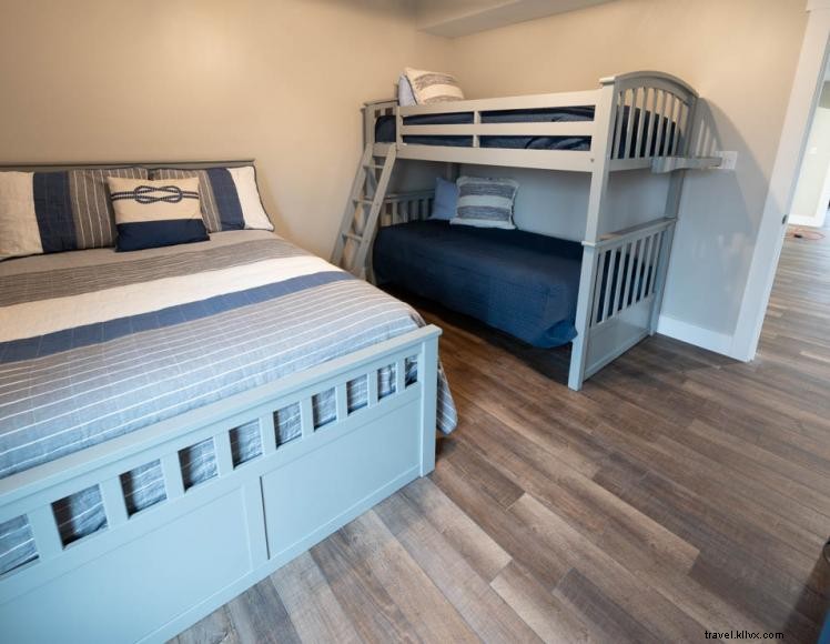 The Retreat at Wolf Creek – Luxury 5‑Bedroom Cabin on 9 Acres Near Lake Cumberland