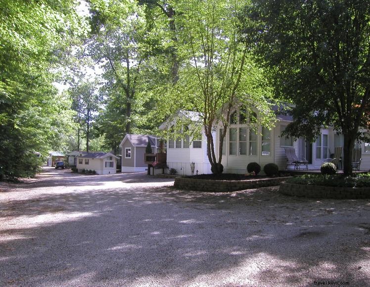 Timber Pointe Resort Park – Premium Lakeside Getaway in Jamestown, KY