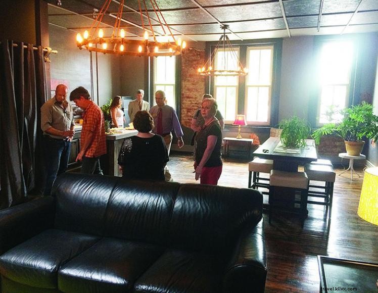 The Artist Pad Overnight Loft – A Stylish Stay in Glasgow