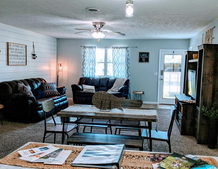 Lake Cumberland Landing – 5‑Bedroom Retreat for 9 Guests in Russell Springs