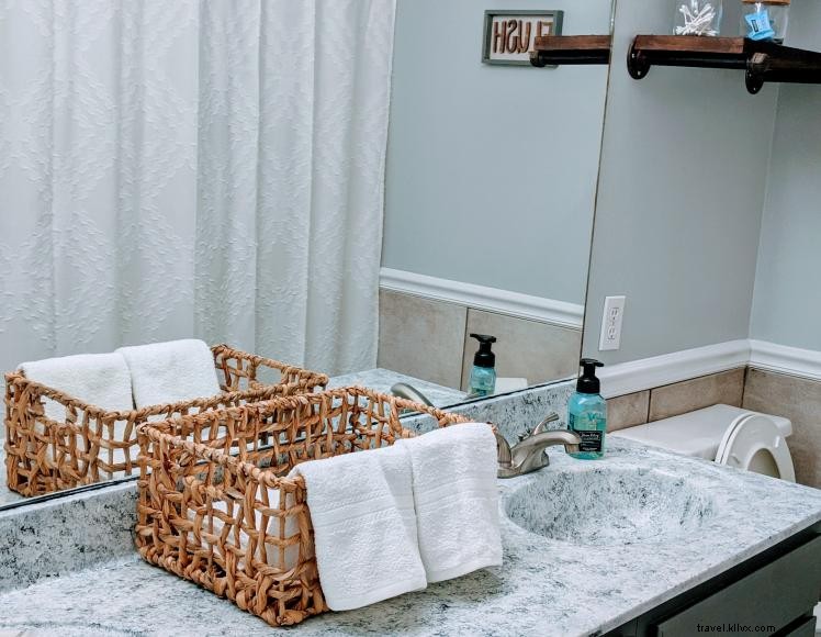 Lake Cumberland Landing – 5‑Bedroom Retreat for 9 Guests in Russell Springs