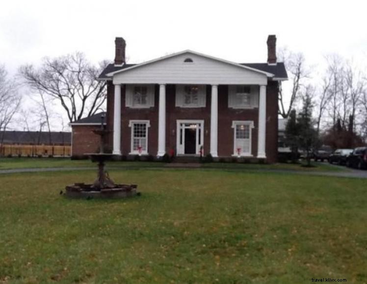 Barr House Inn – Elegant Bed & Breakfast & Event Venue in Paris, KY