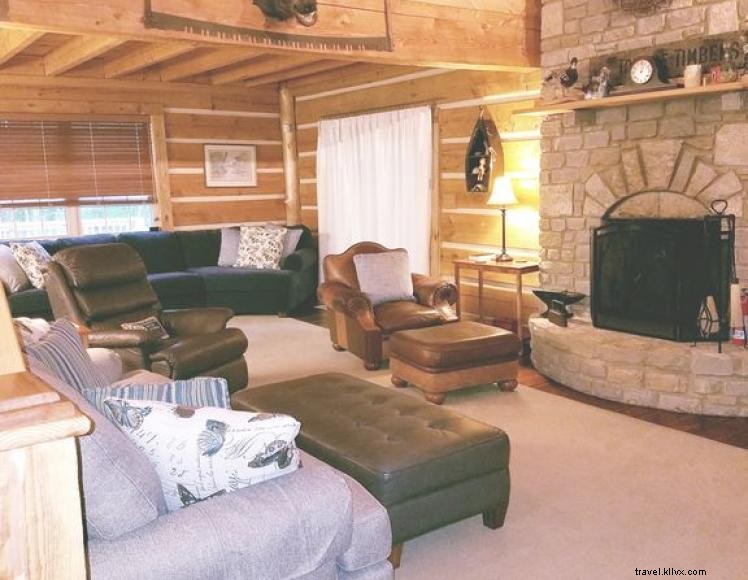 Toebbe Timbers Log Cabin – 5‑Bedroom Kentucky Retreat Near Lake Cumberland