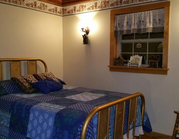 Toebbe Timbers Log Cabin – 5‑Bedroom Kentucky Retreat Near Lake Cumberland