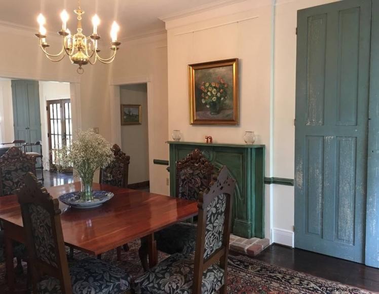 The Peach House – A Charming Vineyard Retreat in Winchester, KY