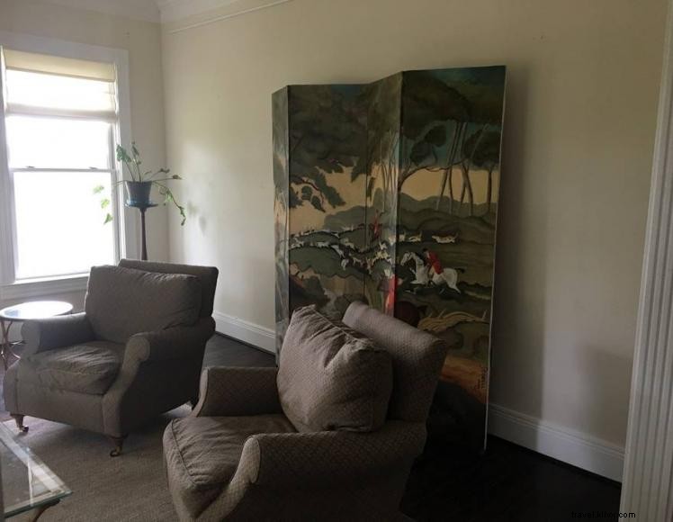 The Peach House – A Charming Vineyard Retreat in Winchester, KY