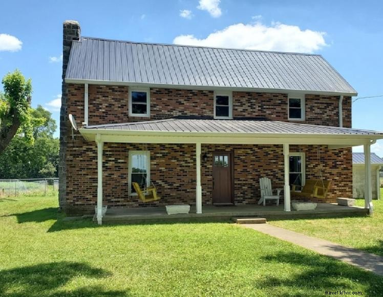 Historic Farmhouse Retreat in Nancy, KY