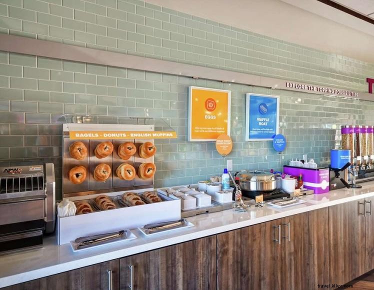 Tru by Hilton Louisville Airport & Expo Center