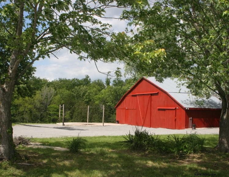The Big Creek Barn – Premier Kentucky Barn for Weddings & Events