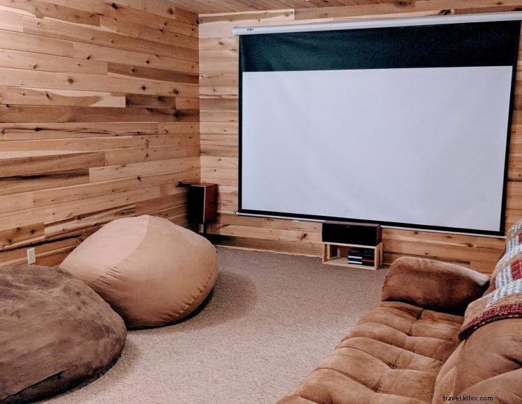 Wolf Creek Cabin & ATV Playground – 60‑Acre Lakefront Retreat in Russell Springs, KY