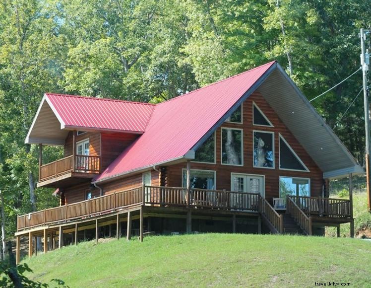 Yatesville Lake Cabin: Luxury 2,000‑Sq‑Ft Retreat for 8–10 Guests in Eastern Kentucky