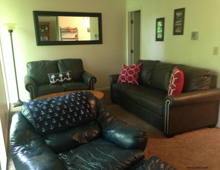 Apple Valley Treehouse Condo – Luxury Retreat in Lake Cumberland State Resort Park