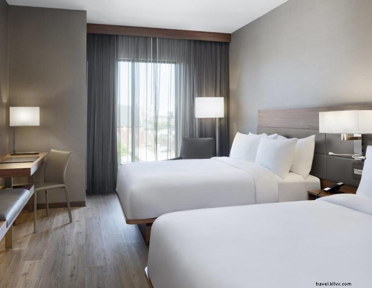 AC Hotel by Marriott Louisville Downtown – Modern Suites, Pet‑Friendly, Downtown Location