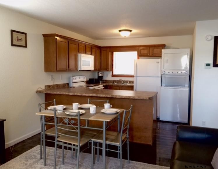 Anchor Inn & Suites – Brand New Lake Cumberland Retreat in Jamestown, KY