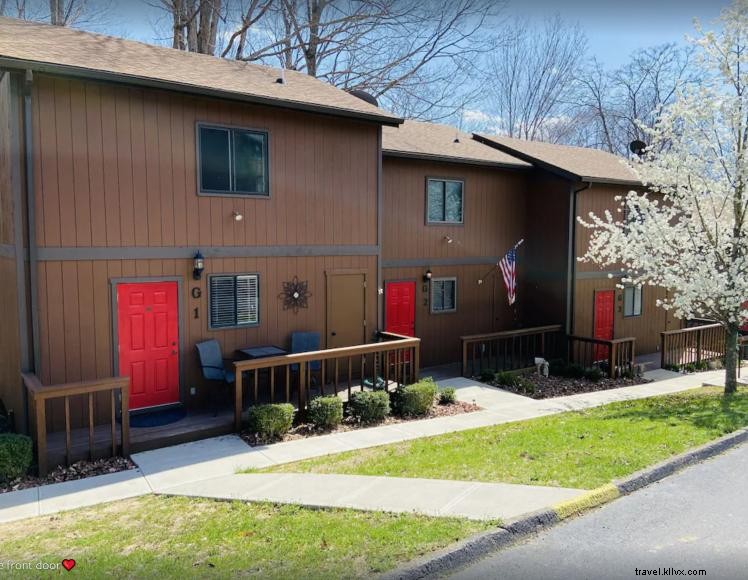 Apple Sally s G‑1 Condo – 2‑Bedroom Lake Cumberland Retreat in Apple Valley