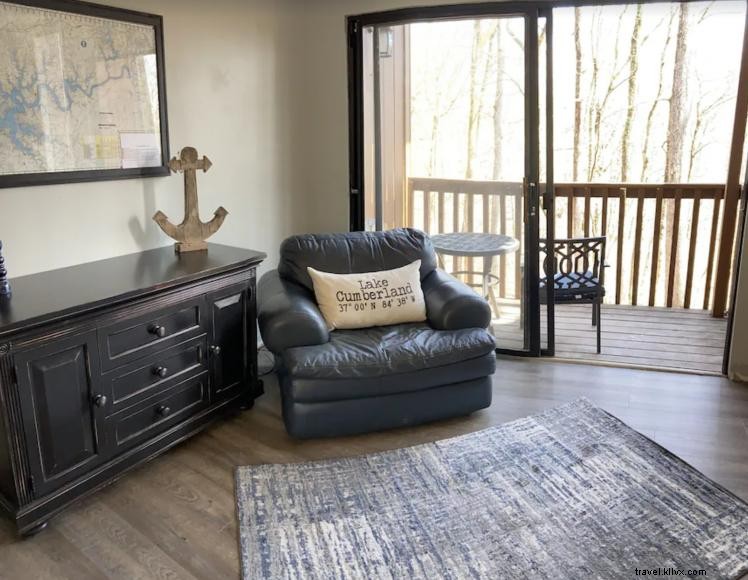 Apple Sally s G‑1 Condo – 2‑Bedroom Lake Cumberland Retreat in Apple Valley
