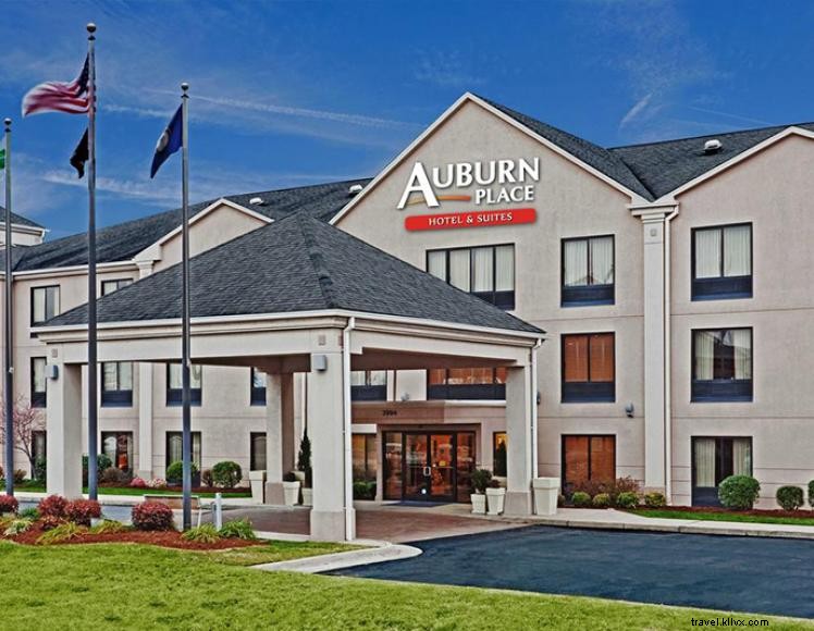 Auburn Place Hotel & Suites – Paducah, KY | Breakfast Included & High‑Speed Wi‑Fi