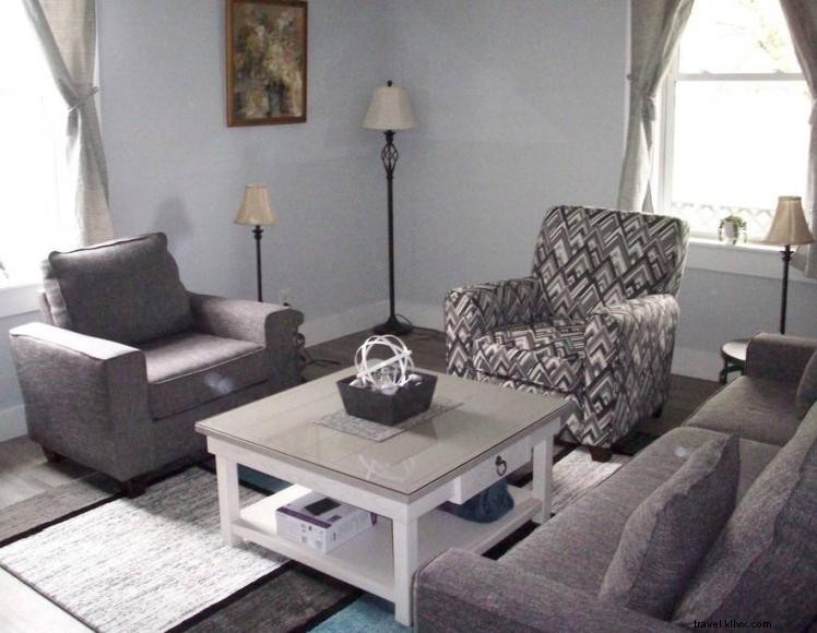 Amanecer en Augusta Airbnb - Dawn in Augusta