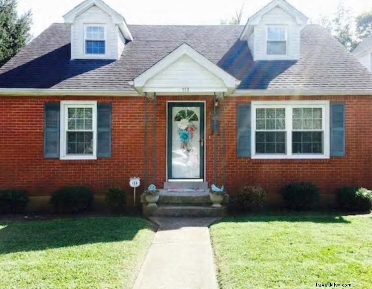 Bardstown s Premier Bourbon Retreat – Comfort & Charm on the Trail