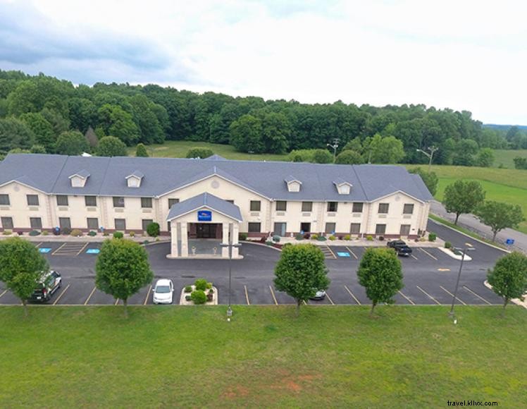 Baymont Inn & Suites Albany – Modern Comfort Near Dale Hollow & Lake Cumberland