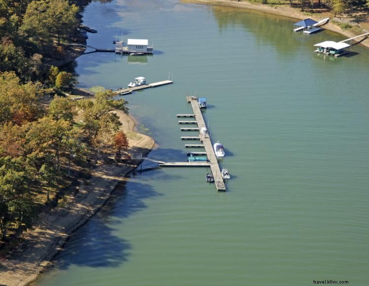 Bee Spring Campground & RV Park – Marina, Cabins, Campsites & On-Site Dining