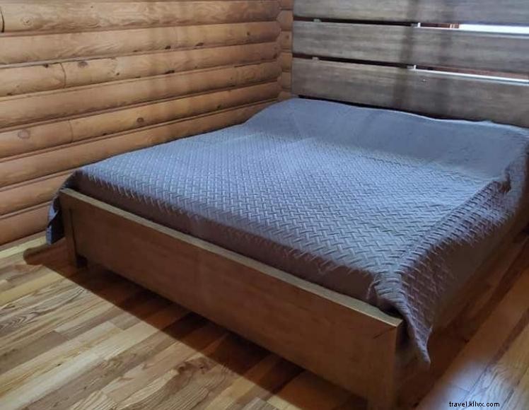 Bear s Den Lake Cabin Retreat