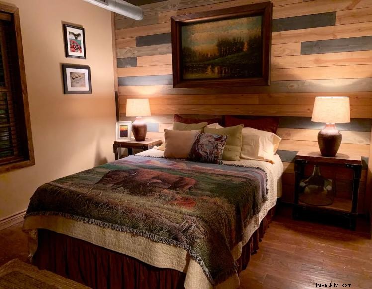 Buffalo Springs Distillery Gatehouse – Historic Kentucky Distillery Heritage