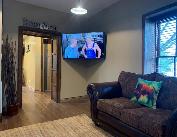 Buffalo Springs Distillery Gatehouse – Historic Kentucky Distillery Heritage