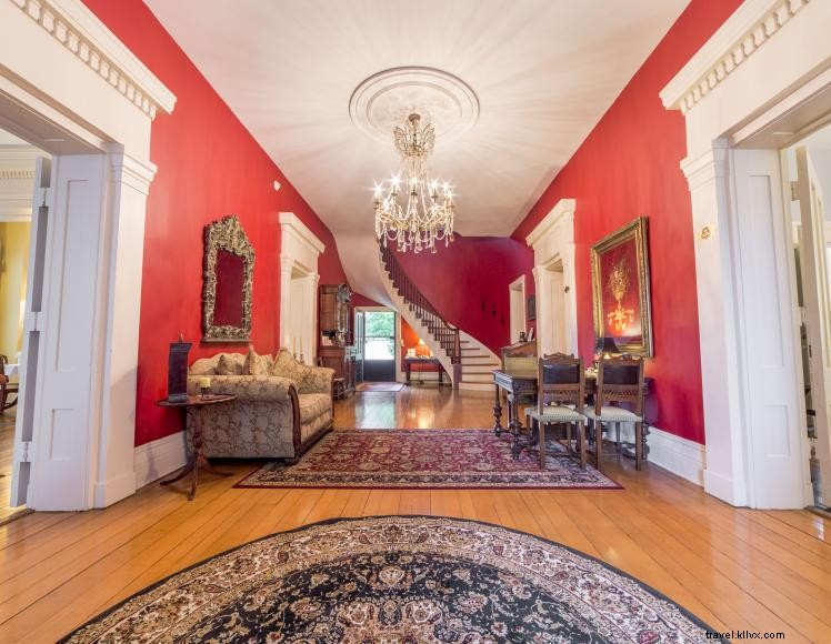 Bourbon Manor Bed & Breakfast Inn – Historic Luxury on the Kentucky Bourbon Trail