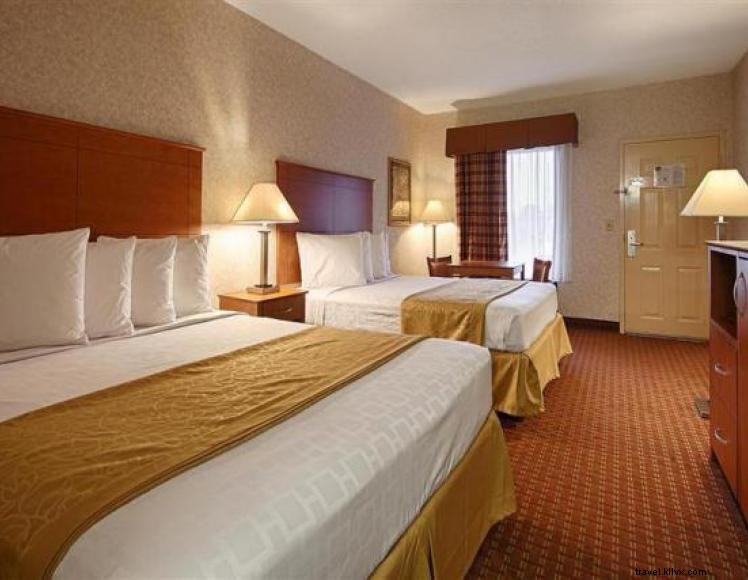 Baymont Inn & Suites – Franklin, KY • Modern Comfort & Convenient Access