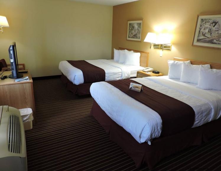 Baymont Inn & Suites – Comfortable, Pet‑Friendly Stay in Bowling Green, KY