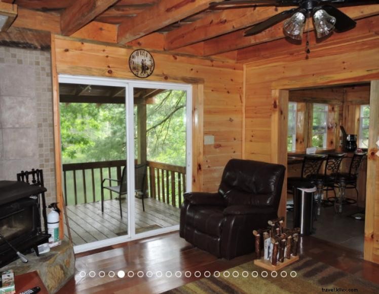 Bear Lair Cabin – Lakeside Luxury Retreat in Beattyville, KY