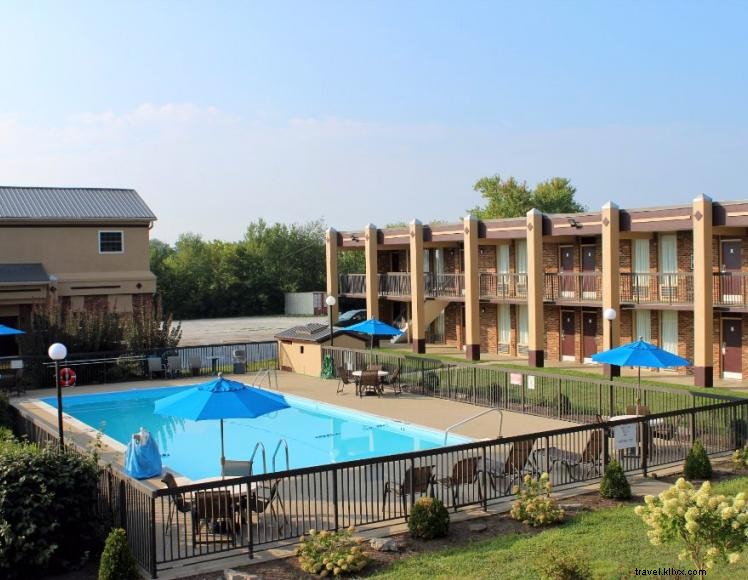 Bluegrass Inn – Cozy Stay Near Ashland Downtown