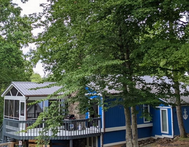 Lake Cumberland Retreat: Clifty Lake Time Cabin