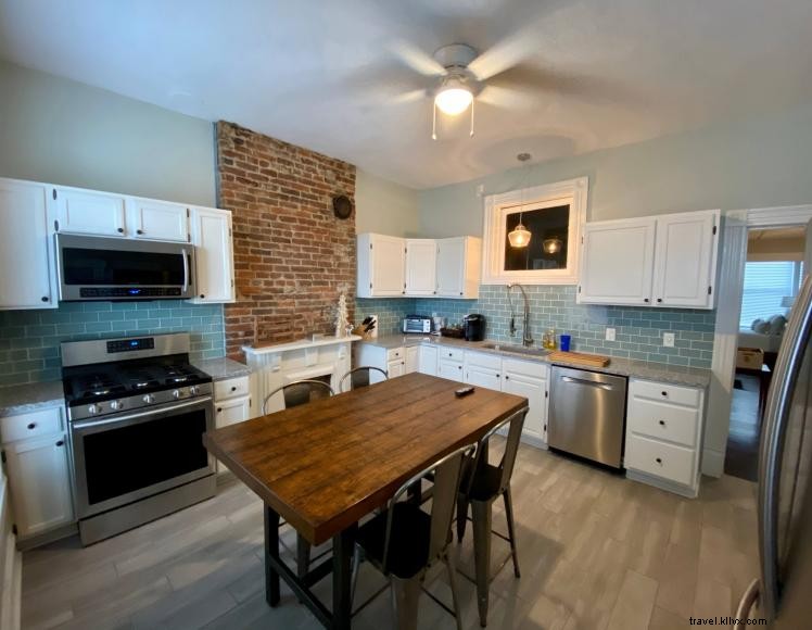 Historic Downtown Georgetown Hotel Experience