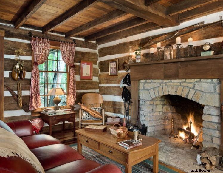 Captain’s Cabin Bed & Breakfast – Rustic Luxury & Culinary Experiences in Louisville, KY