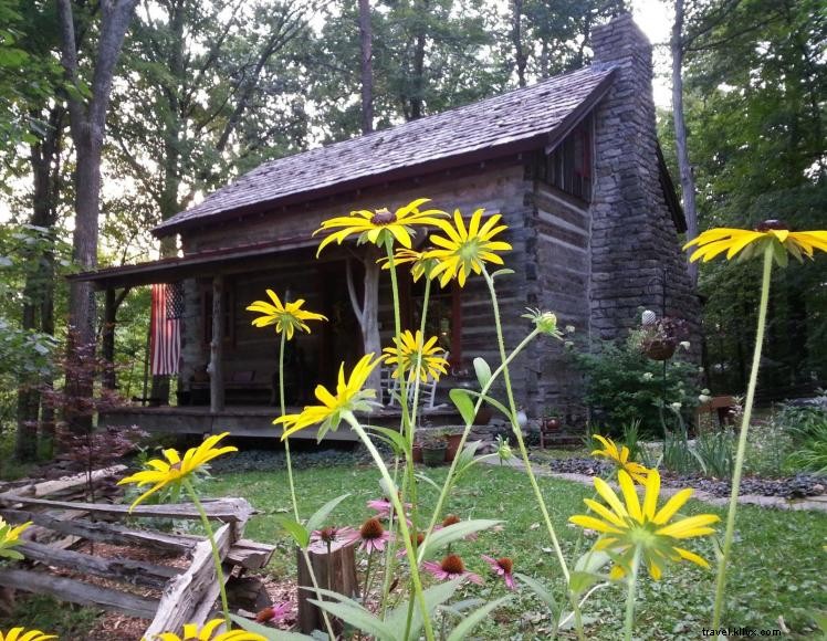 Captain’s Cabin Bed & Breakfast – Rustic Luxury & Culinary Experiences in Louisville, KY