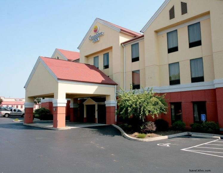 Comfort Inn & Suites – Florence, KY
