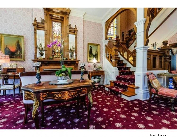 Central Park Bed & Breakfast – Historic Victorian Retreat in Louisville