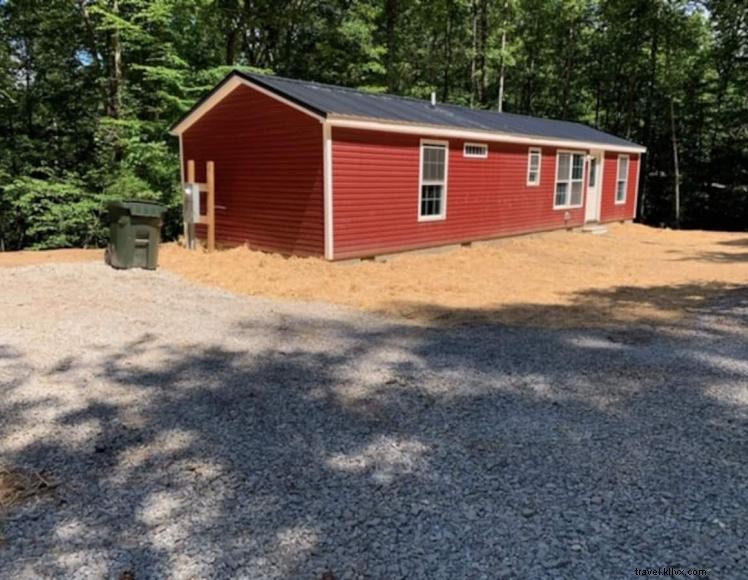 Wood Creek Lake Cottage – 2-Bedroom Retreat with Lake Views & Trailer Parking