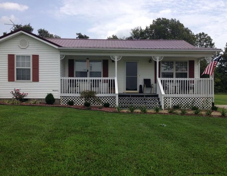 Countryside Getaway: Cozy 1‑Unit Retreat in Hodgenville, KY