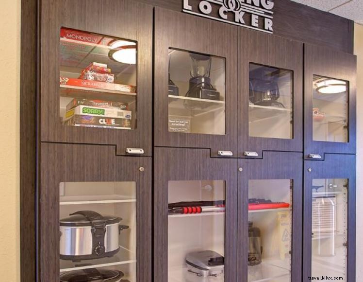 Candlewood Suites Oak Grove – Pet‑Friendly Comfort & Modern Amenities