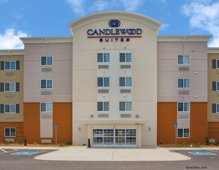 Candlewood Suites Oak Grove – Pet‑Friendly Comfort & Modern Amenities