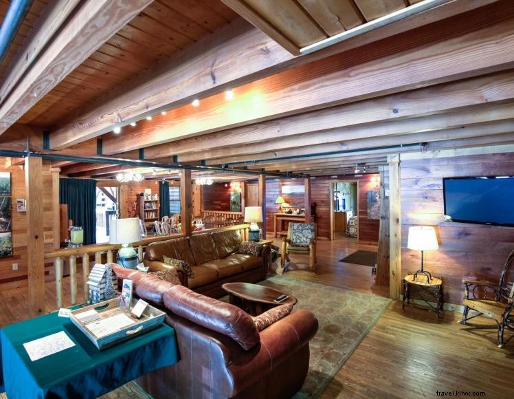 Cliffview Resort – Premier Lodging & Event Venue