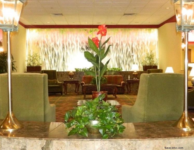 Capital Plaza Hotel – 3‑Star Comfort & Convenience in Frankfort, KY